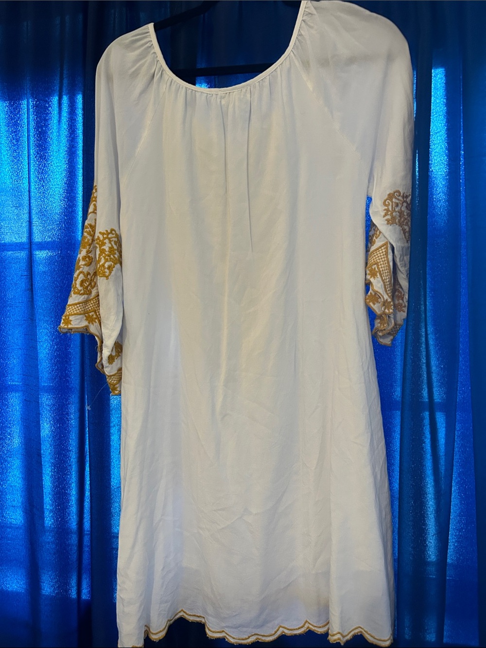 C&C California White Tunic Dress with Gold Embroidered Front and Sleeves - Picture 3 of 3
